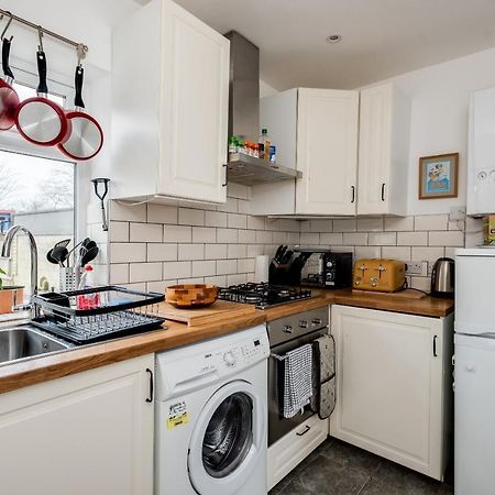 Award Winning 3 Bedroom House With Private Parking Florence Park オックスフォード エクステリア 写真